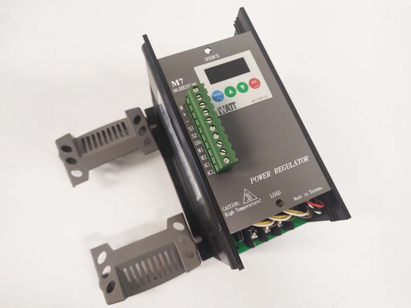 樺特電力調(diào)整器M7系列三相