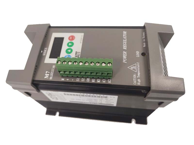 樺特電力調(diào)整器M7系列三相